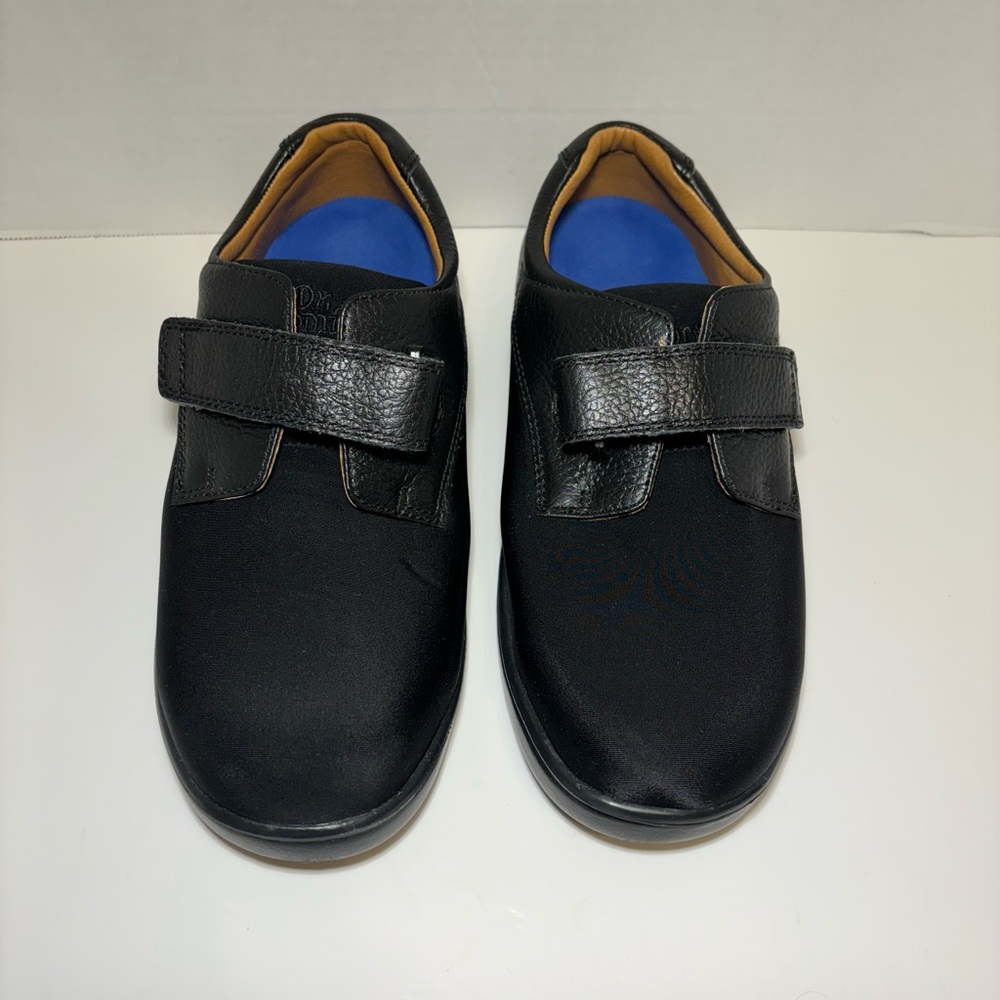 Dr Comfort Annie Black Velcro Shoe 8 1/2W Women’s Casual Diabetic Arthritis Shoe